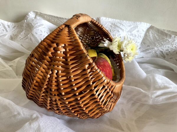 Nila Cane Basket - Medium - Image 2